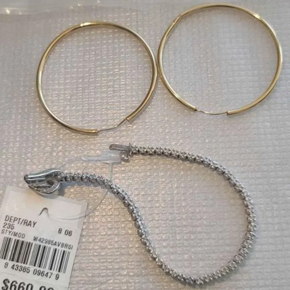 bracelets - Picture 9 of 9